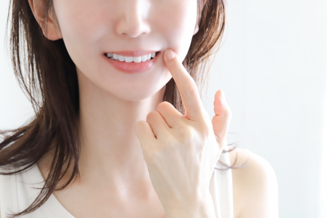 噛める喜びをもう一度、健康な歯を守るインプラント治療